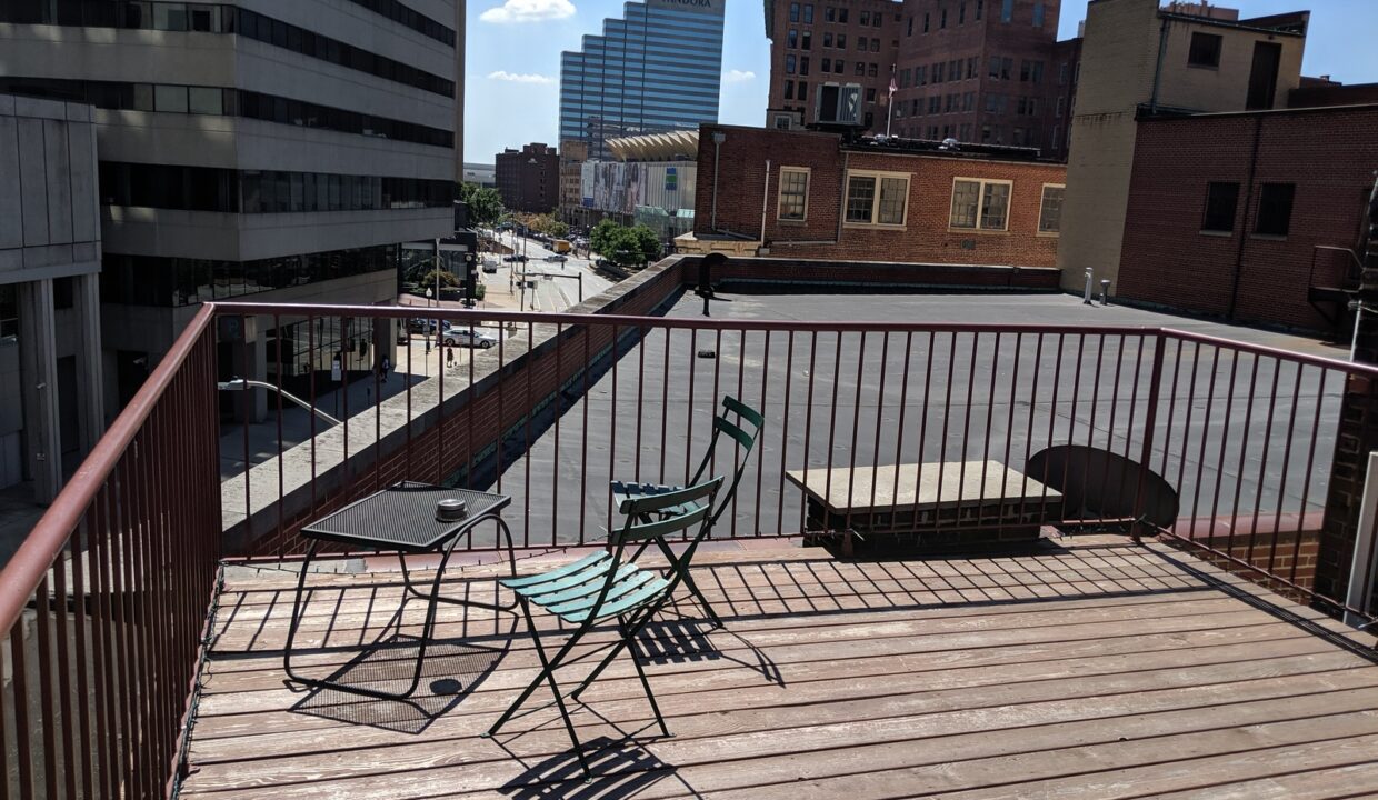 30 rooftop deck