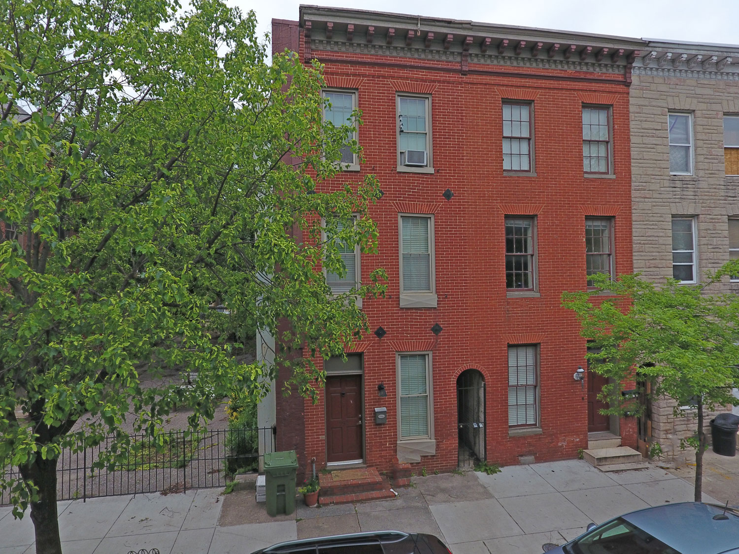930 S Hanover:  Self-Contained 2-Unit in Federal Hill
