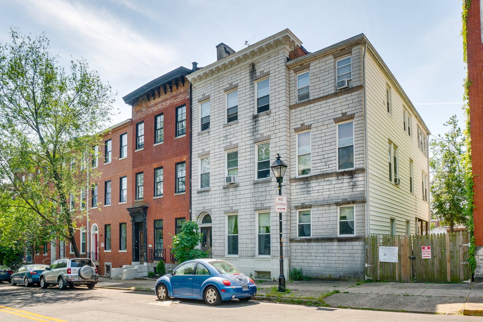 837 Hollins Street: 8 Apartments in Hollins Market/ 1 Block from University of Maryland Grad Schools/ Value Add Opportunity