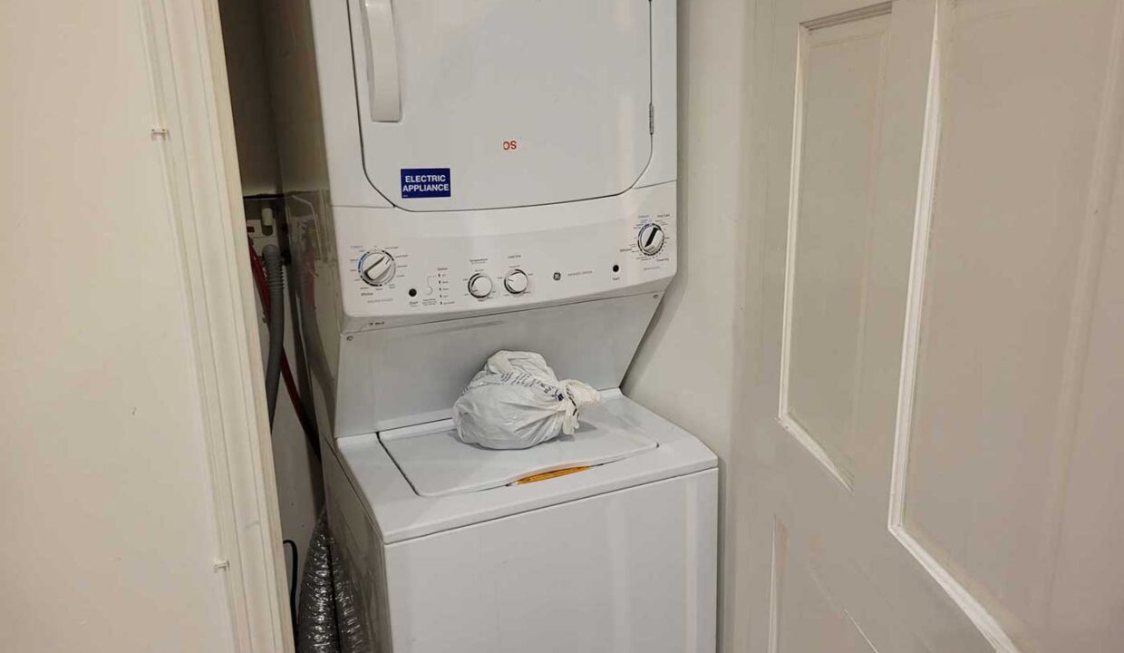 2nd Flr Washer Dryer