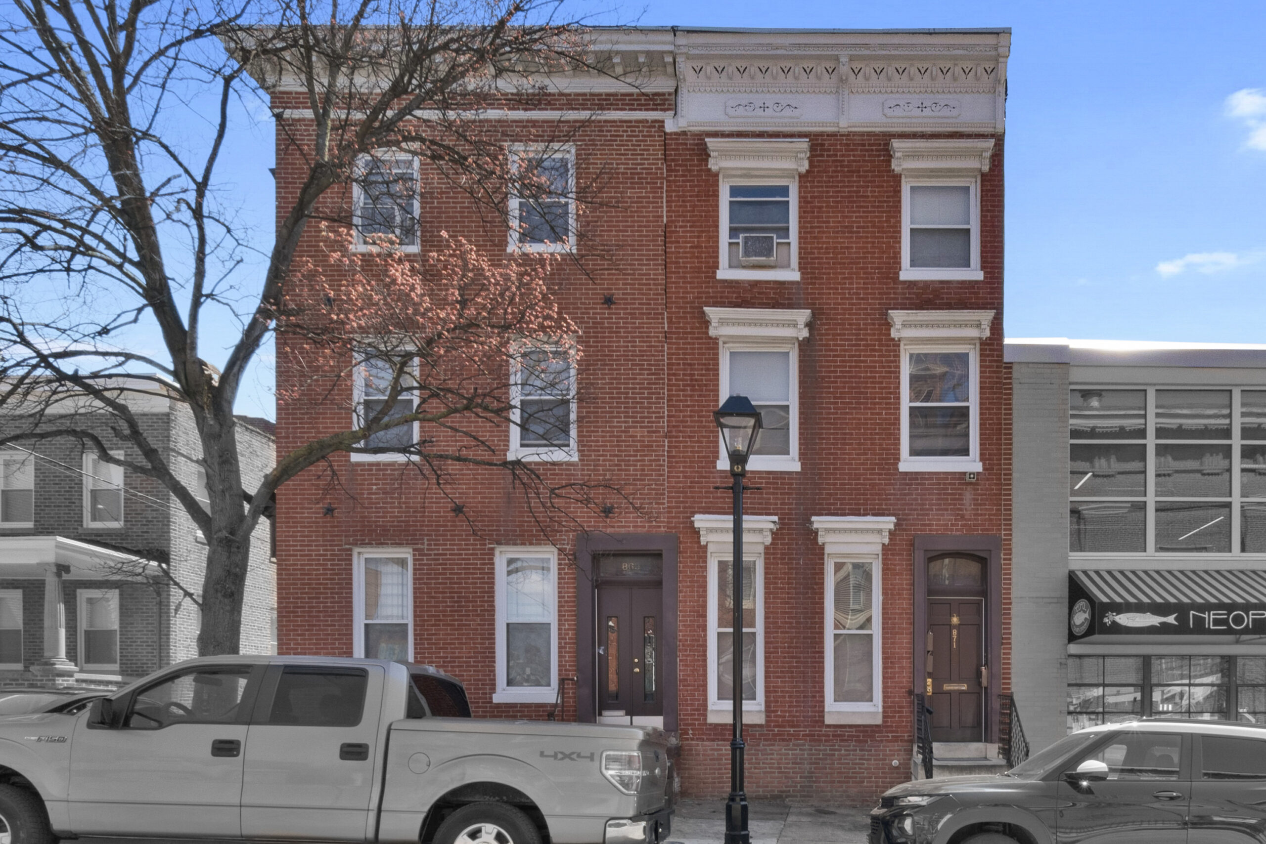 869-871 Hollins Street:  8 Apartments in Historic Hollins Market